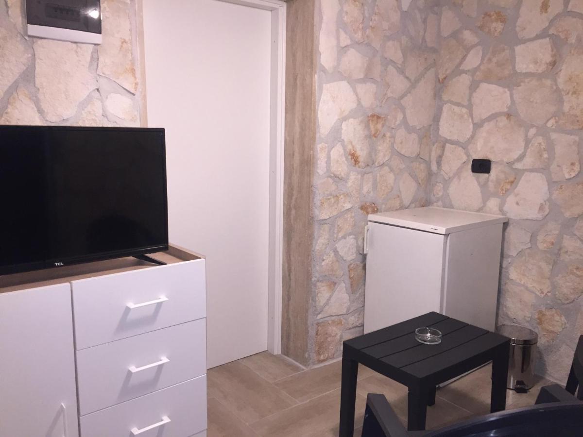 Hotel La Pietra Bari Zewnętrze zdjęcie