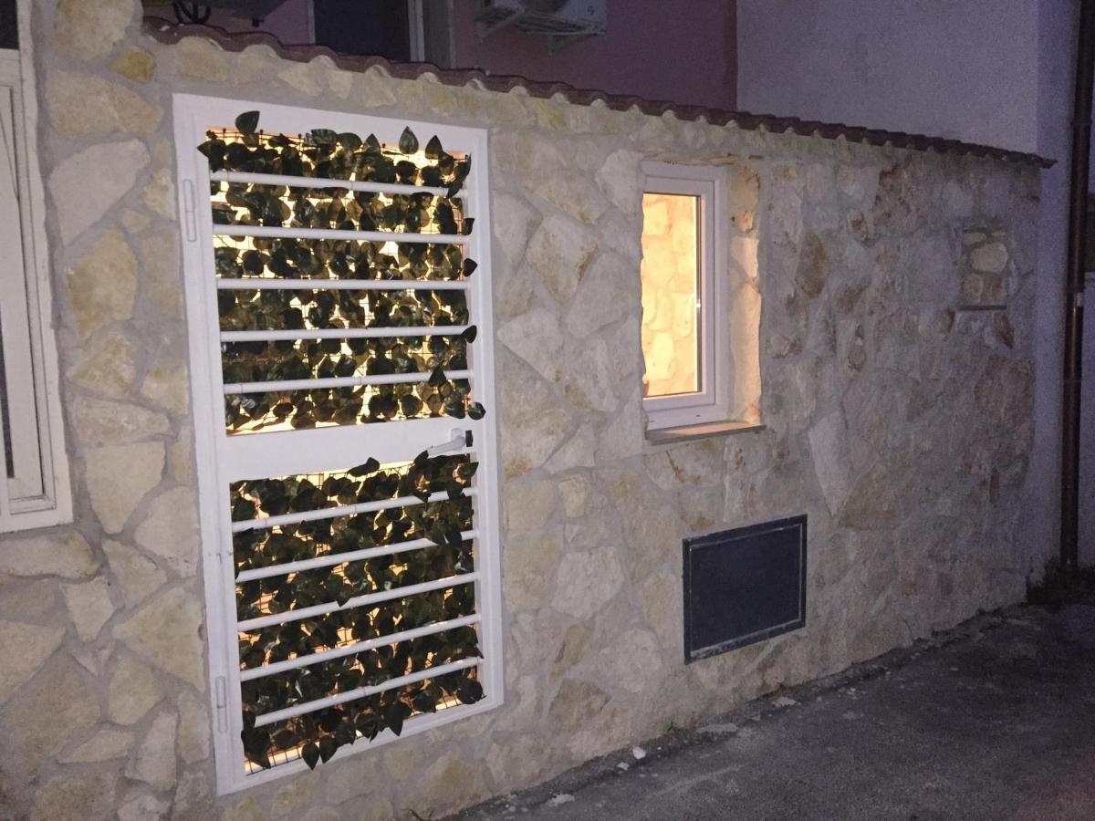 Hotel La Pietra Bari Zewnętrze zdjęcie